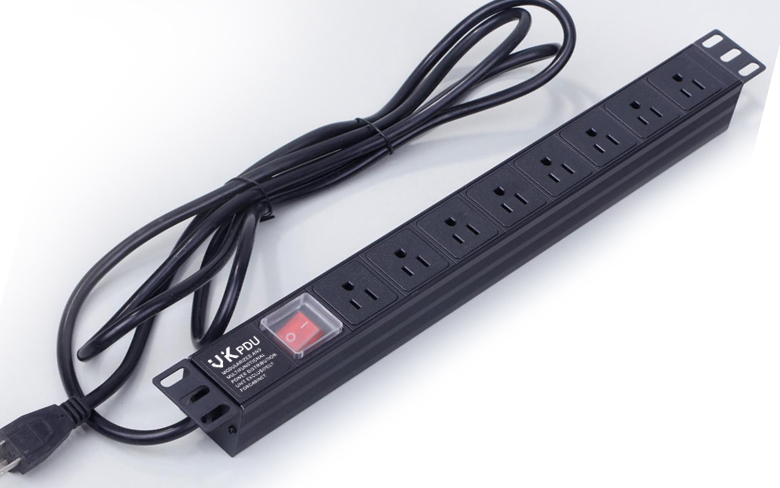 8位標準美式PDU插座  帶開關美標PDU