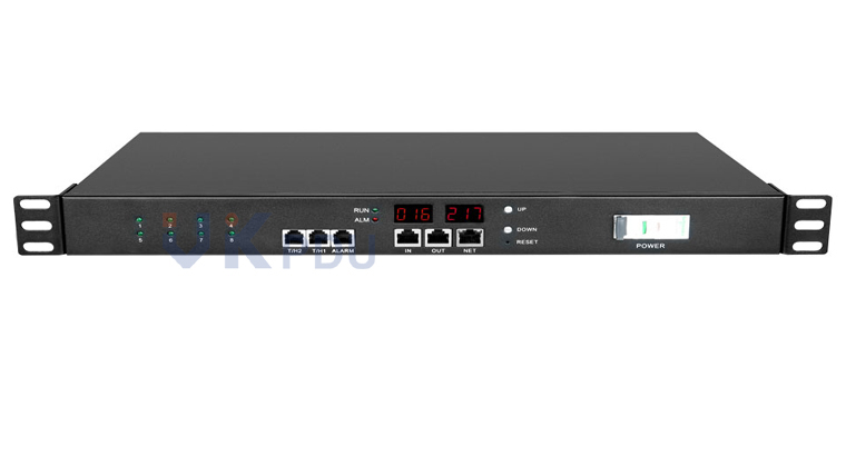 智能PDU插座 8位 遠(yuǎn)程控制開關(guān)插座 